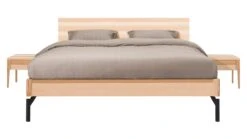Karlsson Bed Sky Met Hoofdbord Hout En Poten Metaal -Bedden Verkoopwinkel Bed Sky beuken met hoofdbord hout en poot metaal beuken 2