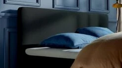 Karlsson Boxspring Attraktiv Lykka Vlak, Poten Malmö En Gestoffeerd Matras -Bedden Verkoopwinkel Boxspring Attraktiv Lykka vlak met gestoffeerd matras anthracite 2