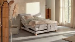Karlsson Boxspring Solid Lina Verstelbaar Met Gestoffeerd Matras -Bedden Verkoopwinkel Boxspring Solid Lina verstelbaar met gestoffeerd matras naturel 2