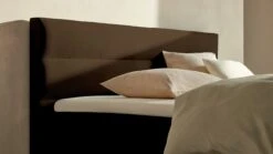 Karlsson Boxspring Solid Lina Vlak Met Gestoffeerd Matras -Bedden Verkoopwinkel Boxspring Solid Lina vlak met gestoffeerd matras cappuccino 2