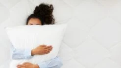 Nieuwe uitgaven -Bedden Verkoopwinkel Hoofdkussen Bamboe 1